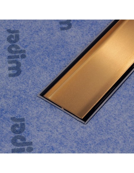 Seitennahaufnahme Der Brass Reversible Ablaufabdeckung, Bündig Auf Abdichtungsbahn Montiert – 