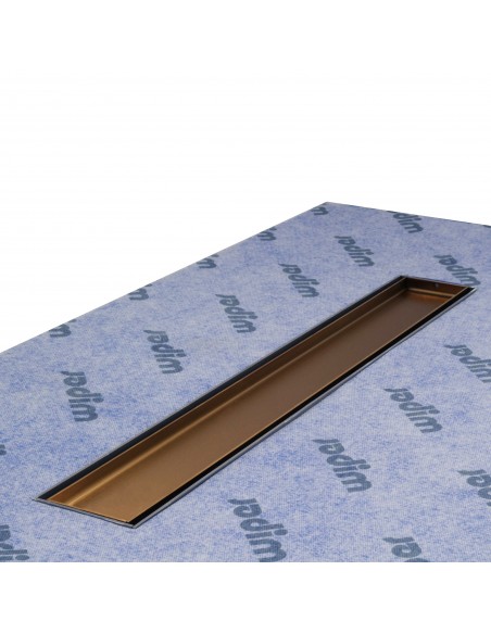 Gesamtansicht Des Brass Reversible Ablaufs, Eingelassen In Nassraumwanne Auf Abdichtungsbahn – 