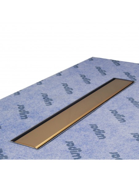 Gesamtansicht Des Brass Reversible Ablaufs, Eingelassen In Nassraumwanne Auf Abdichtungsbahn – 