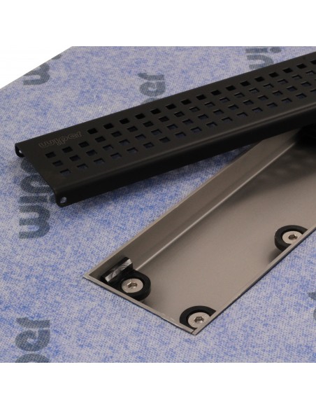 Black Sirocco Ablaufabdeckung Entfernt – Ablaufkörper Mit Zentralem Auslassloch Und Befestigungsschrauben